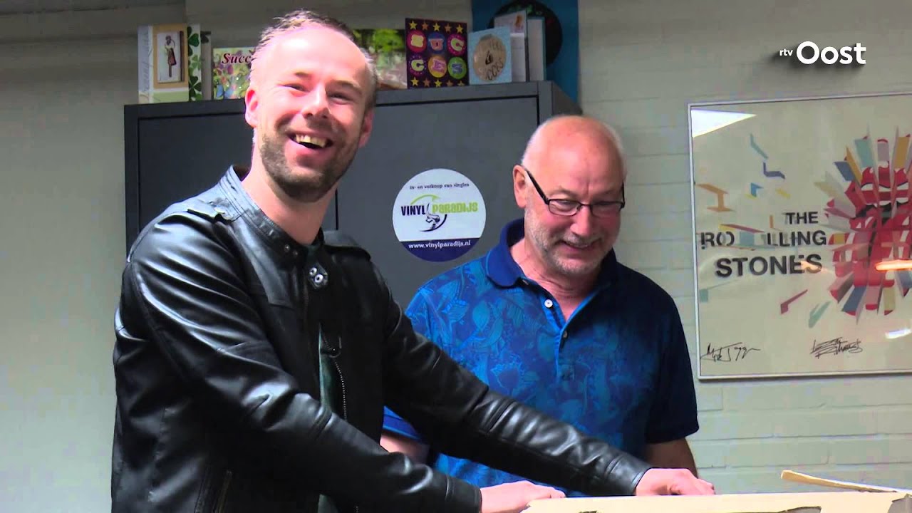 Jonge ondernemer in Geesteren waagt gok door vinylzaak te openen