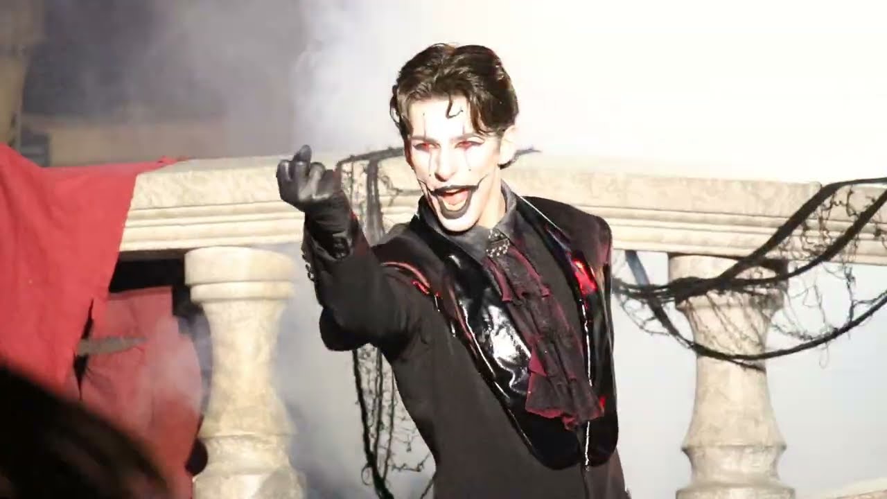 F[25.10.21]롯데월드 스트릿 호러 쇼 '더 마리오네트' 피에롯 LOTTE WORLD 'THE MARIONETTE' PIERROT [The  Marionette] #피에롯