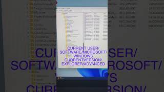 Come ridimensionare la barra delle applicazioni di Windows 11 | Personalizza Taskbar#shorts
