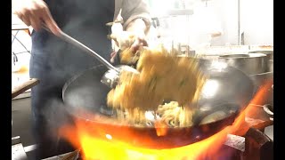 【福建炒飯】 Today's breakfast is fried rice fujian style.