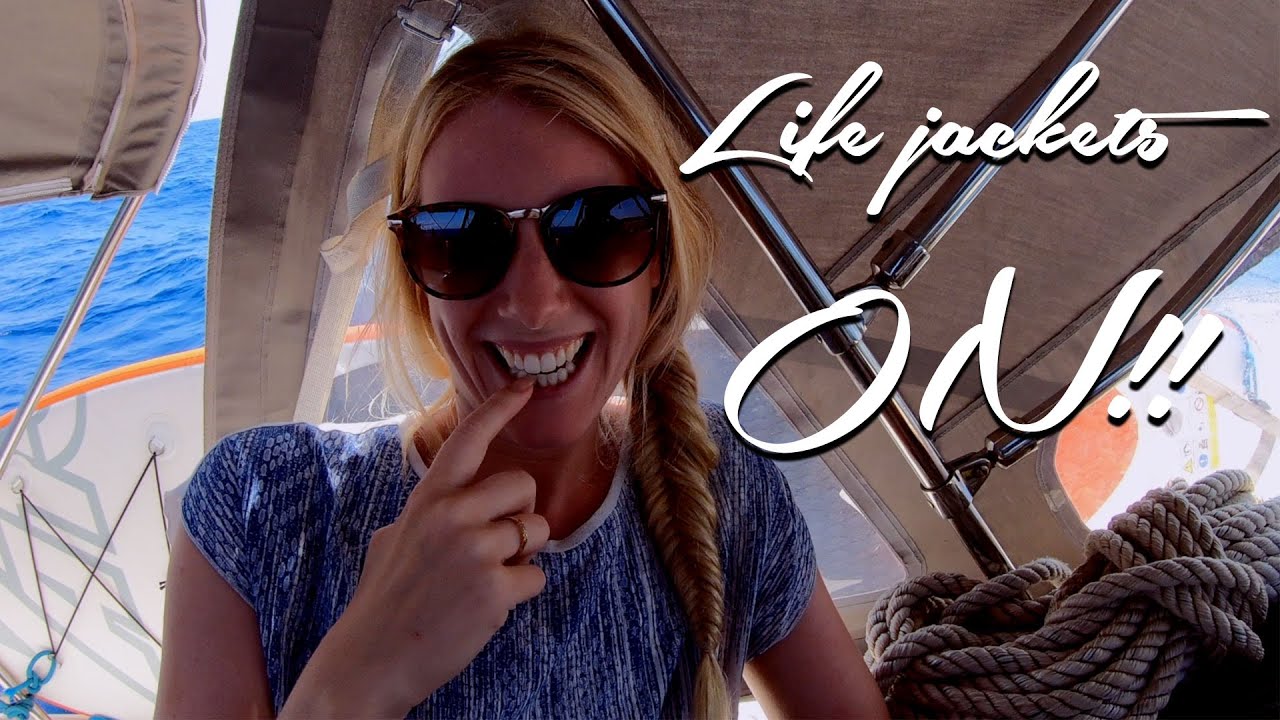 Life Jackets ON!! Bucket overboard! Rough sailing - (no mid-roll ads) - Sail Mermaid S3 E15