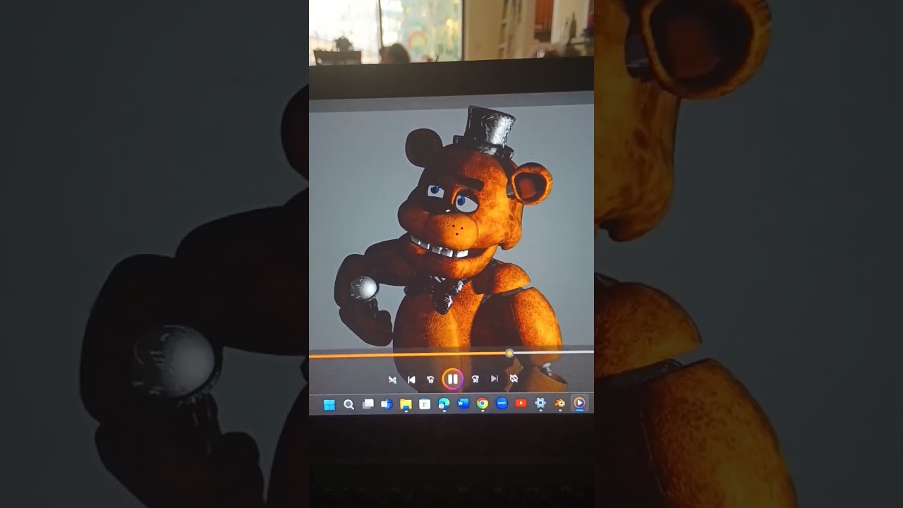 Here's my first animation in blender, models made by UFMP and RazvanAndrei123 on Deviant Art