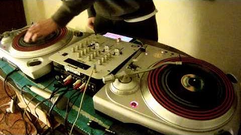 Honey Pot Riddim   Lutan Fyah , Jah9 , Kabaka & Exco Levi , Chronixx.