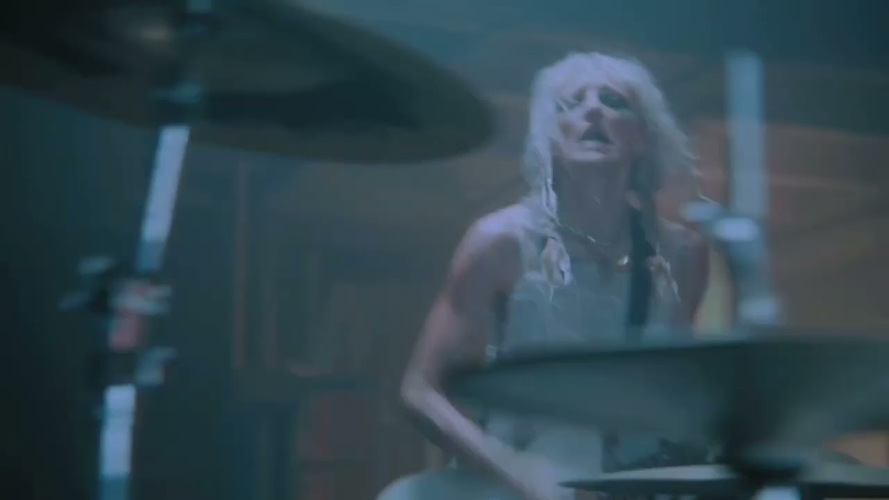 Royal & the Serpent - Love Abuser [Save Me] (tradução/legendado)