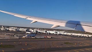 Boeing 787 Norse Airlines Flight Z0702 take off @ JFK Airport
