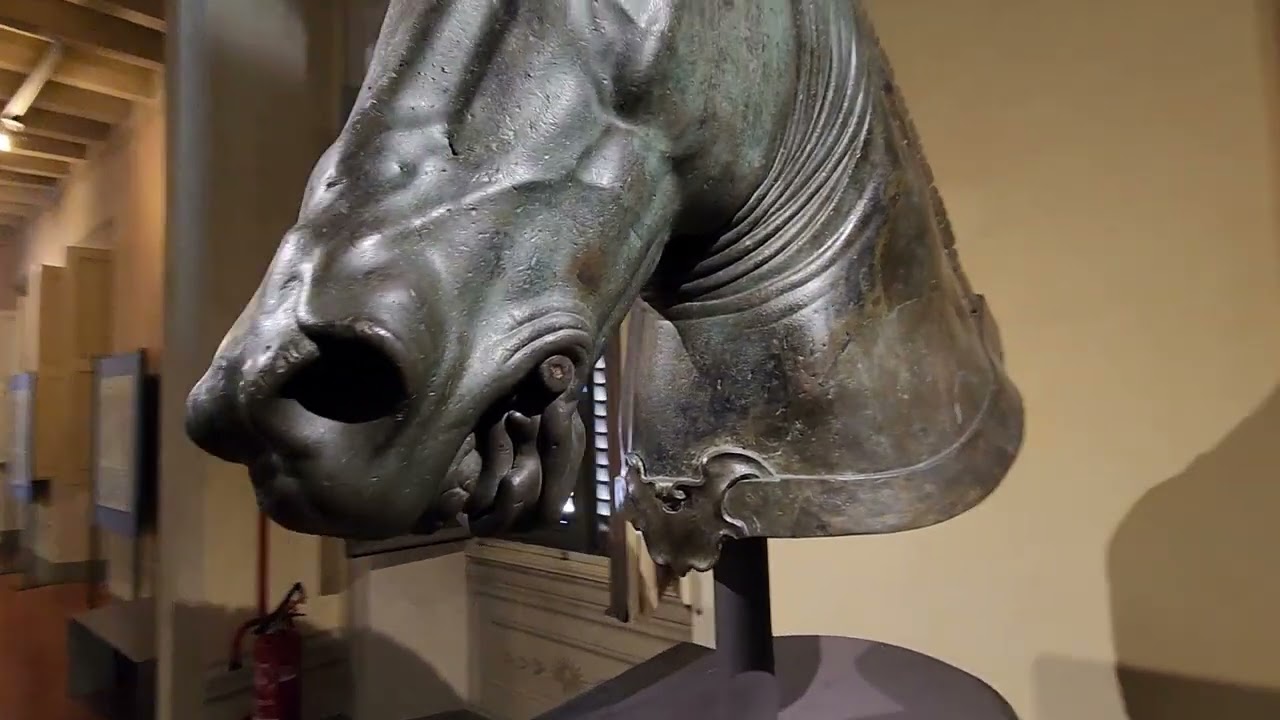 Bronze horse head from 4th century BCE