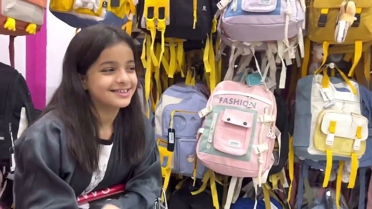 مشتريات المدرسة مع جوجو وهيونه 👭