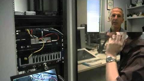 Hand gesture transmission to a remote worker