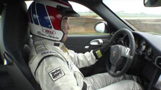 ポルシェ 911シリーズ／豪雨の筑波で実力を試す