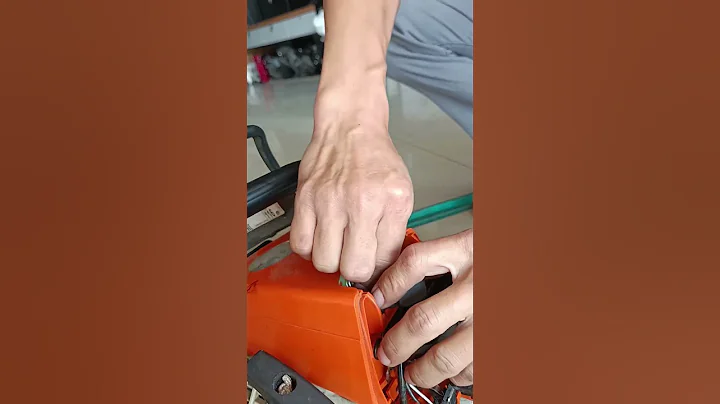 How to fix flooded engine STIHL MS 250 #stihlchainsaw #stihl #stihlms250 #shorts #shortvideo