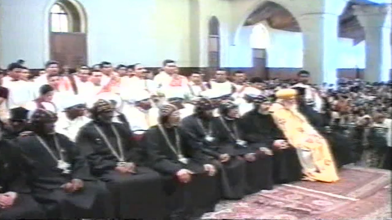 قداس عيد العنصرة 1994 وسيامة اباء اساقفة بيد قداسة البابا شنودة الثالث