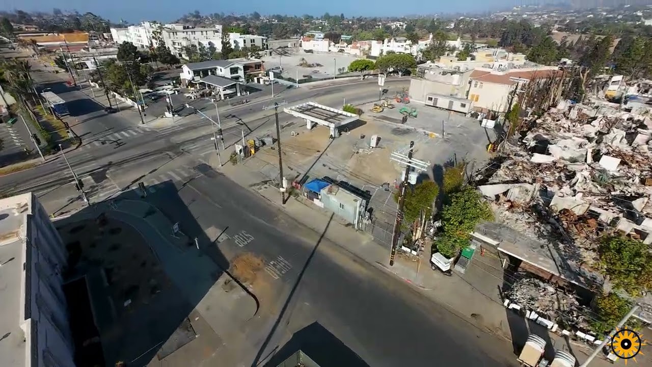Palisades Aerial Media: Pacific Palisades Fire –Gelson’s Market Site (V49)