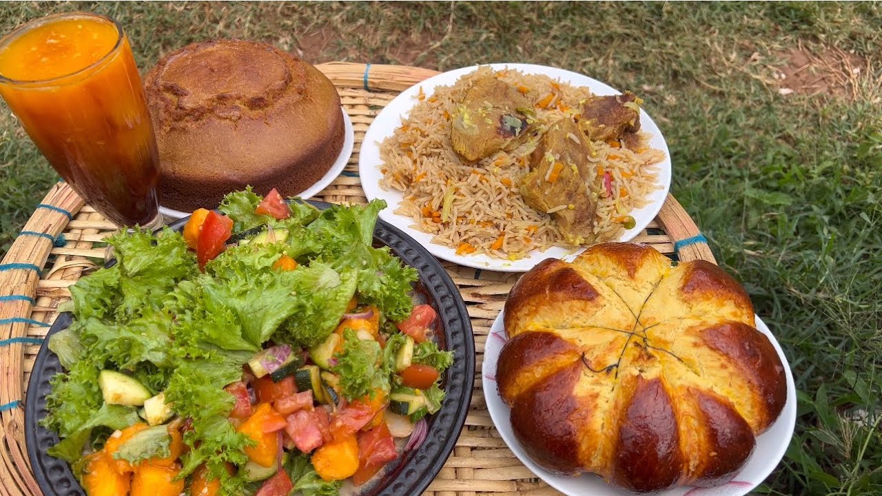 beetroot cake at jungle/ቀይስር ኬክ በጫካ