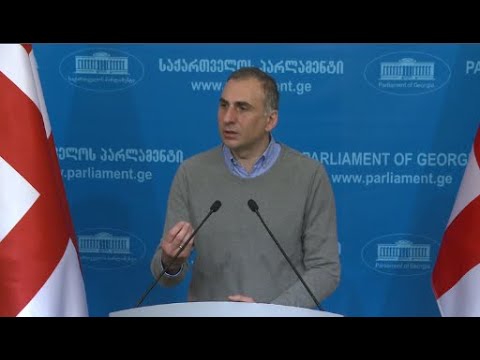 \"მოლაპარაკების მაგიდა მკლავჭიდის დაფა ჰგონიათ, სადაც მოწინააღმდეგეს უნდა გადაუგრიხო ხელი\"