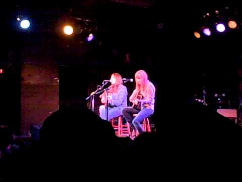 Evan Dando and Juliana Hatfield at Lee's Palace (J...