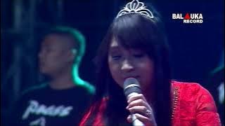 Dewi Purnama - Aku Tak Butuh Cinta