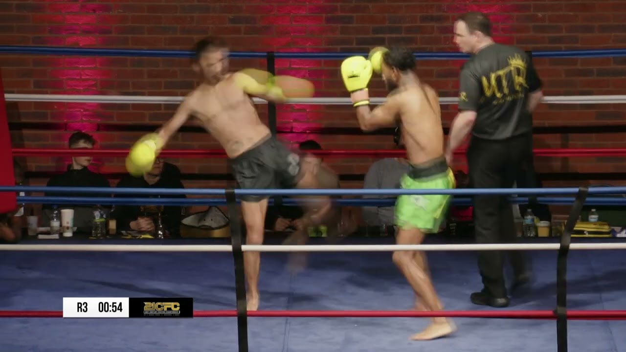 Tyler Ralph vs Siggy Selva