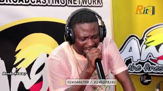 Power of worship | Broda Sammy in a deeper worship ministration @ Angel FM. Anointed worshiper