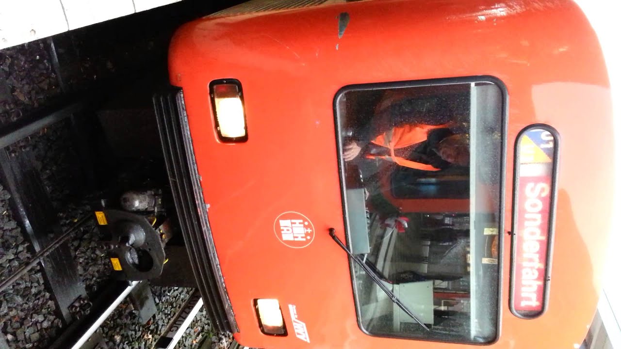 DT2 Sonderfahrt 28.11.2015 Kupplung Wagen 758 an 768 in Barmbek