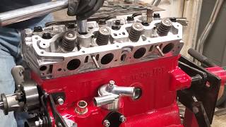 1979 Fiat Spider 124 Installing the Head and Cam Boxes