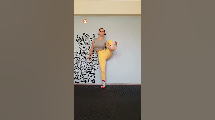 it's not that easy 😱 #tutorial #homeworkout #stretching #tips #yoga #split #flexibility #shorts
