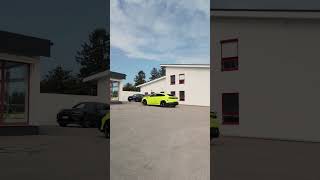 Neon Lamborghini Urus