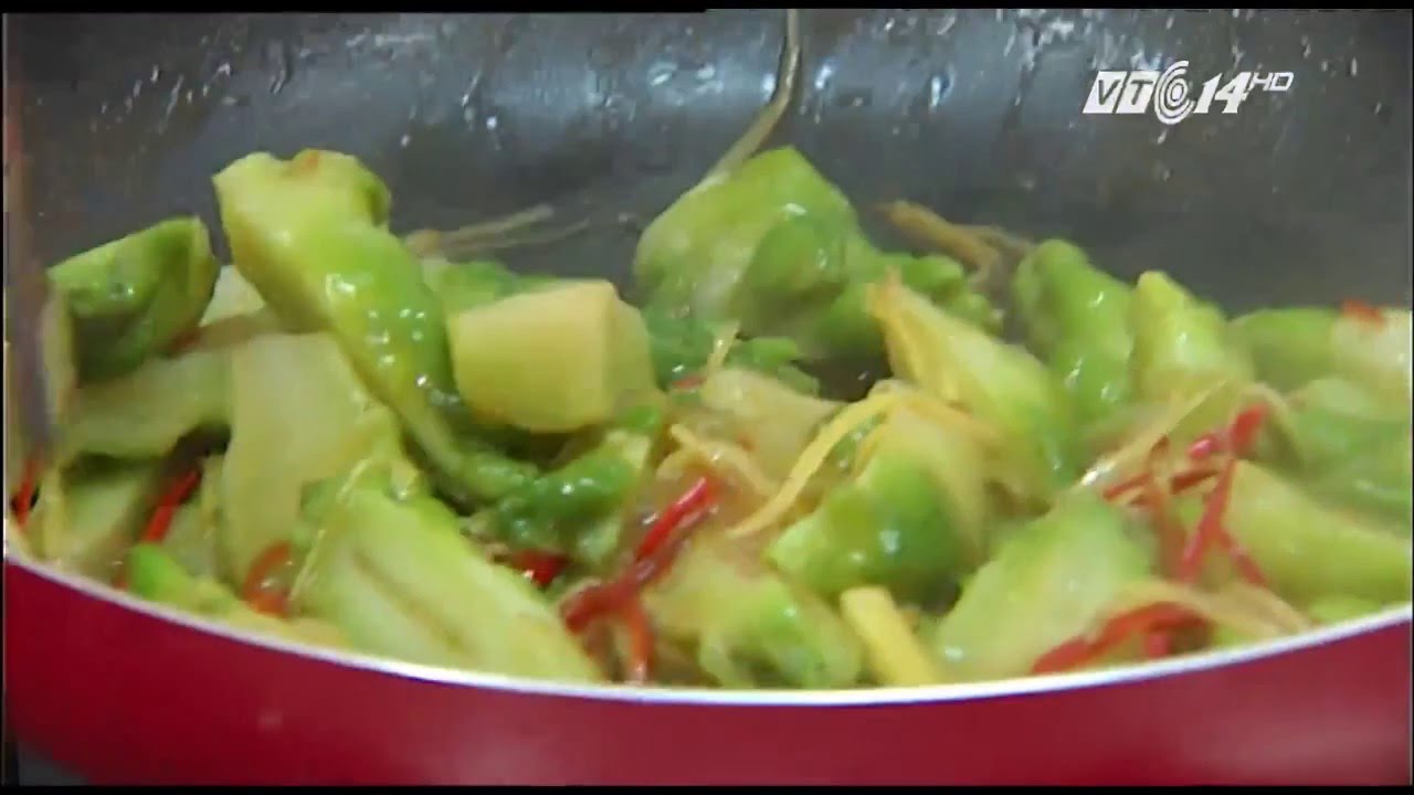 [AT24h] Độc đáo món cải mầm đá chua cay - YouTube