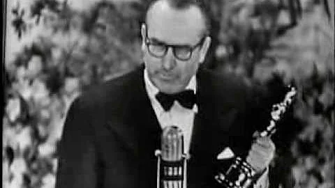 Harold Lloyd receiving an Honorary Oscar