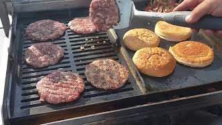 HAMBURGER DEDİLER YAPTIK BUYURUN MANGAL BURGER :) - Hamburger Nasıl Yapılır - KES PİŞİR YE MANGAL HAMBURGER DEDİLER YAPTIK BUYURUN MANGAL BURGER :) - Hamburger Nasıl Yapılır - KES PİŞİR YE MANGAL