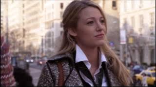 Gossip Girl 1x01 First Blair & Serena face-off on the Met Steps