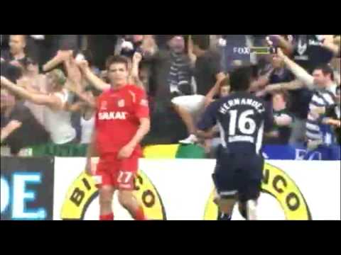 A compilation/tribute to Melbourne Victory's no. 16, Costa Rican Carlos HernÃ¡ndez. EDIT: Includes footage up to 2009/10 round 11 (Newcastle 1:3 Melbourne). Hernandez has continued to be pivotal, but I couldn't fit those recent goals/assists within the song of the video. I plan to make a video at the end of this season, which will compile his season highlights. For now, enjoy this! Song: "Praise You" by FatBoy Slim, (c) 1998 Skint Records Sorry about the fairly low image quality EDIT: Thanks for all the positive feedback, I'm glad you all like it :) EDIT: I have made a higher-quality extended version which you can watch here: www.youtube.com