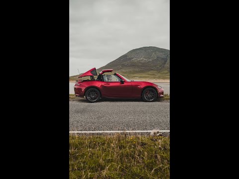 Details on the Mazda MX-5 Miata RF worth a double-tap.