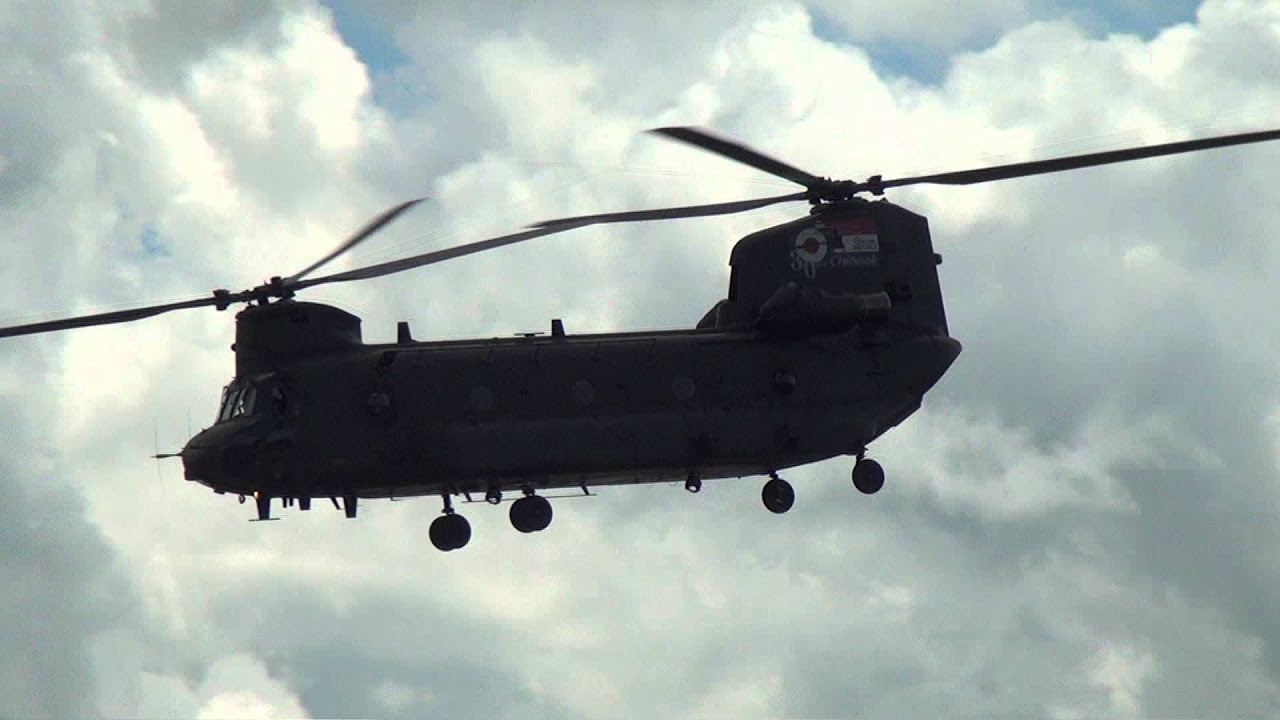 CHINOOK HC Mk2 2A at Waddington Air Show 2012