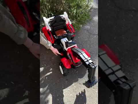 Електричний трактор JOY для дітей 25W акумулятор 6V з музикою та підсвічуванням зручне керування для ігор від 3 років, видео 1