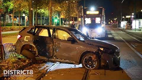Automobilist rijdt auto total loss en vlucht Sir Winston Churchilllaan Rijswijk