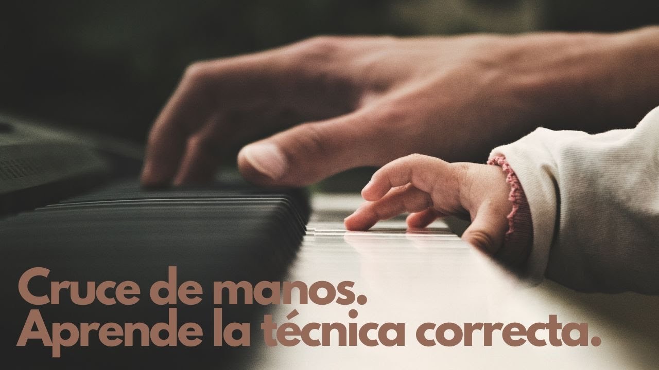 Cómo cruzar las manos en el piano. Practícalo mientras trabajas los arpegios.