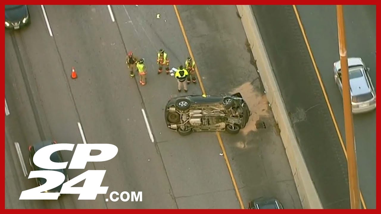 Delays on EB Highway 401 after major collision