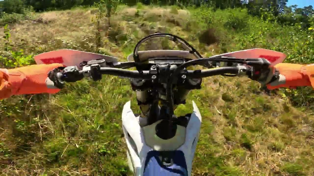 ENDURO RIDING AT MOMS BACKYARD 25 08 17 HUSQVARNA FE 450 2025