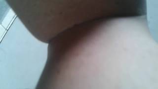 Sin Nada Bajo La Falda Se Le Ve Todo... 18..X.