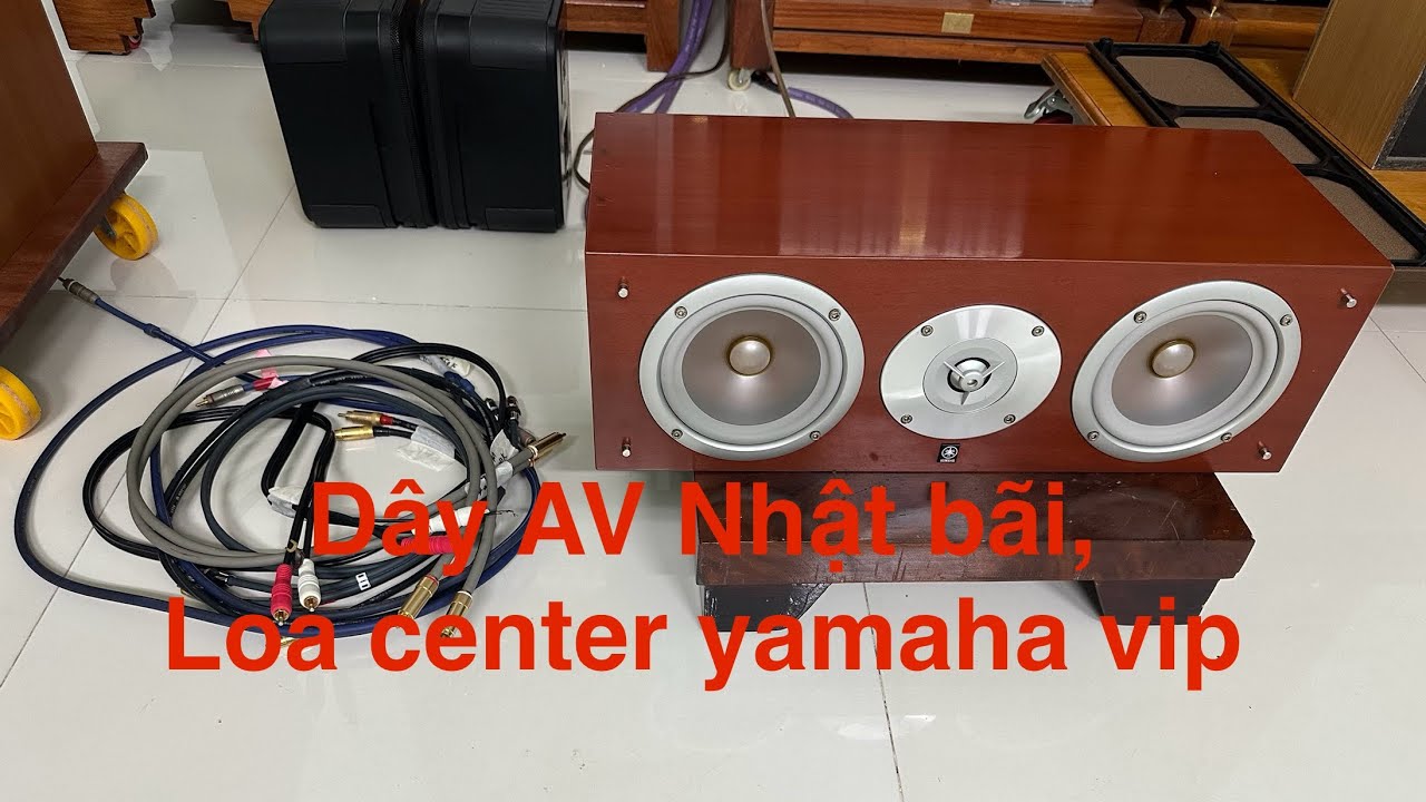 The Yamaha NS-C515 center speaker is in pristine condition, and we