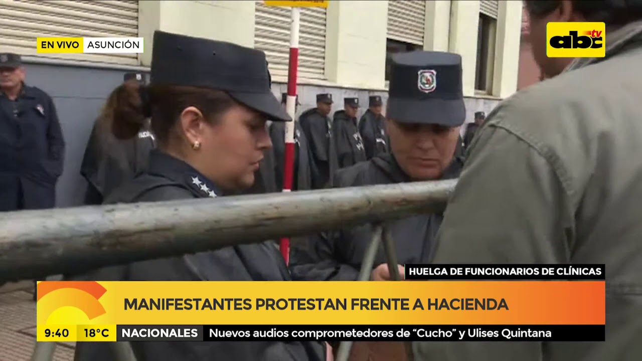 clínicas del azúcar Manifestantes protestan frente a hacienda