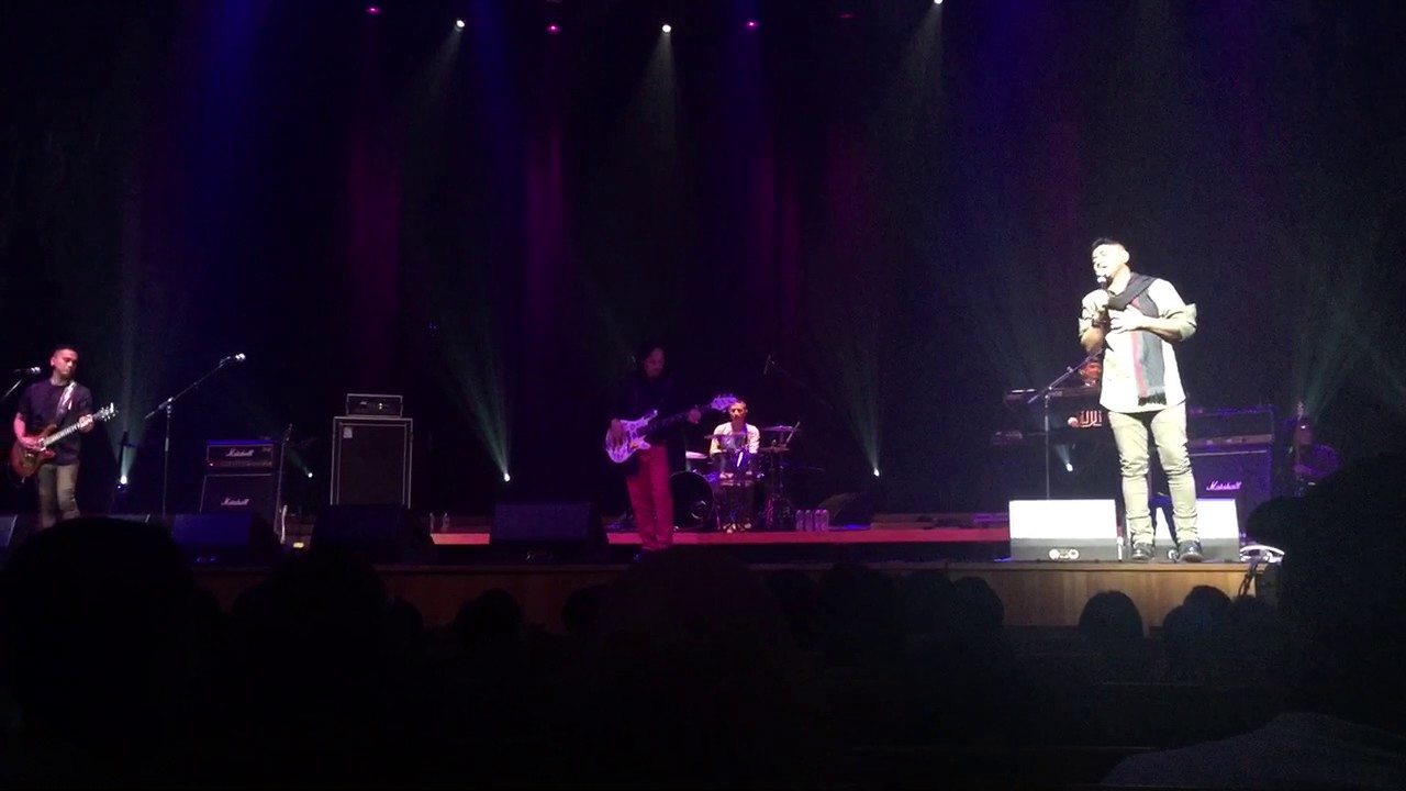 Demi Waktu @ Ungu Live in Singapore 2017