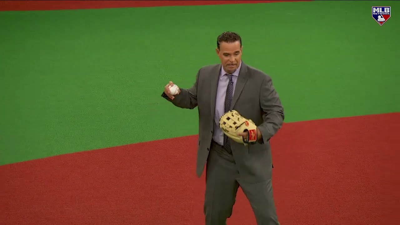 Third Base Fundamentals with Mike Lowell 