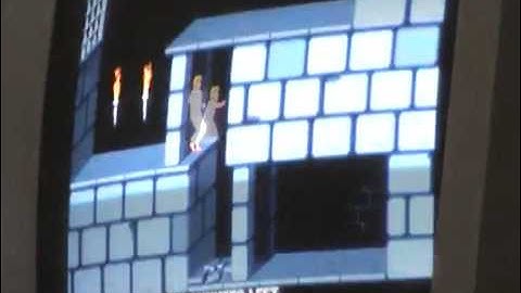 Some games running on IBM PS/1 model 2011 (and a lot of fails)