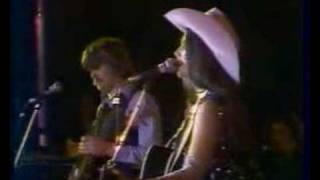 EMMYLOU HARRIS - Hello Stranger chords