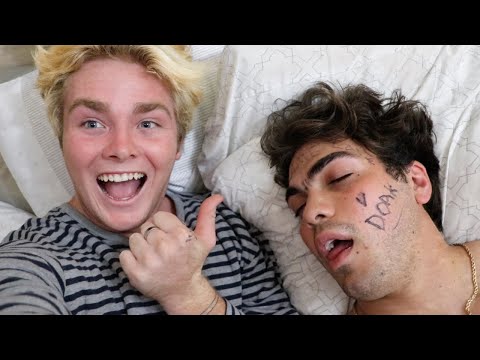 best-friend-gets-drunk-for-first-time!!