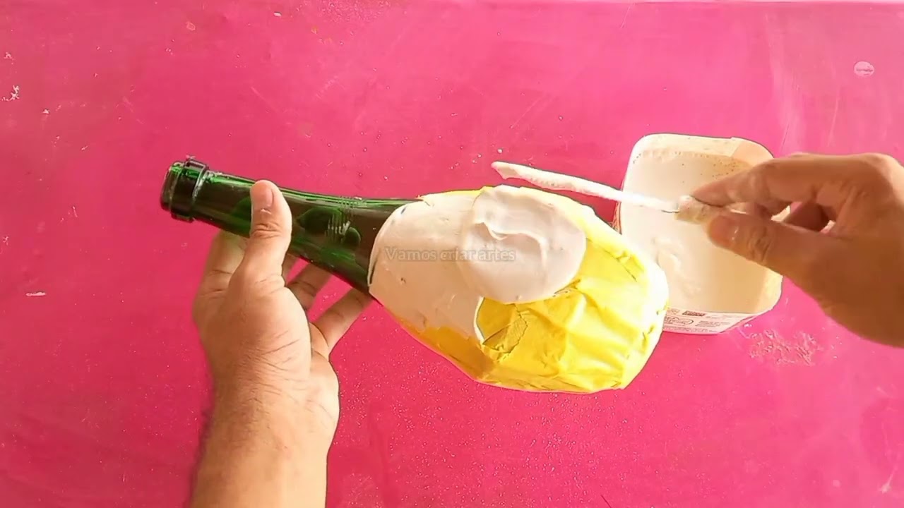 DIY COMO FAZER 4 IDEIAS 💡 GENIAIS USANDO GARRAFA PLÁSTICA, GARRAFA DE VIDRO, PAPELÃO E GESSO #diy