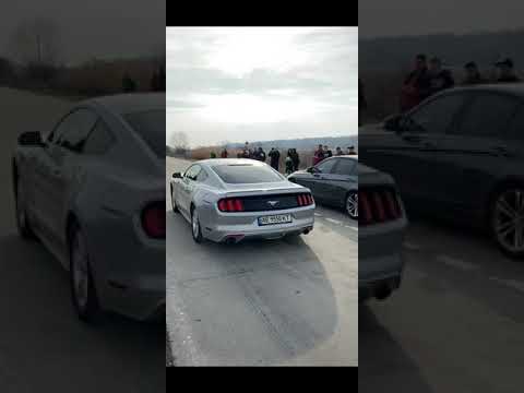 Mustang EcoBoost vs bmw 330i