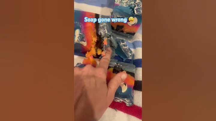 This is what happens when there’s not enough lye☹️ #makingsoap #soapfail #handmadesoaps