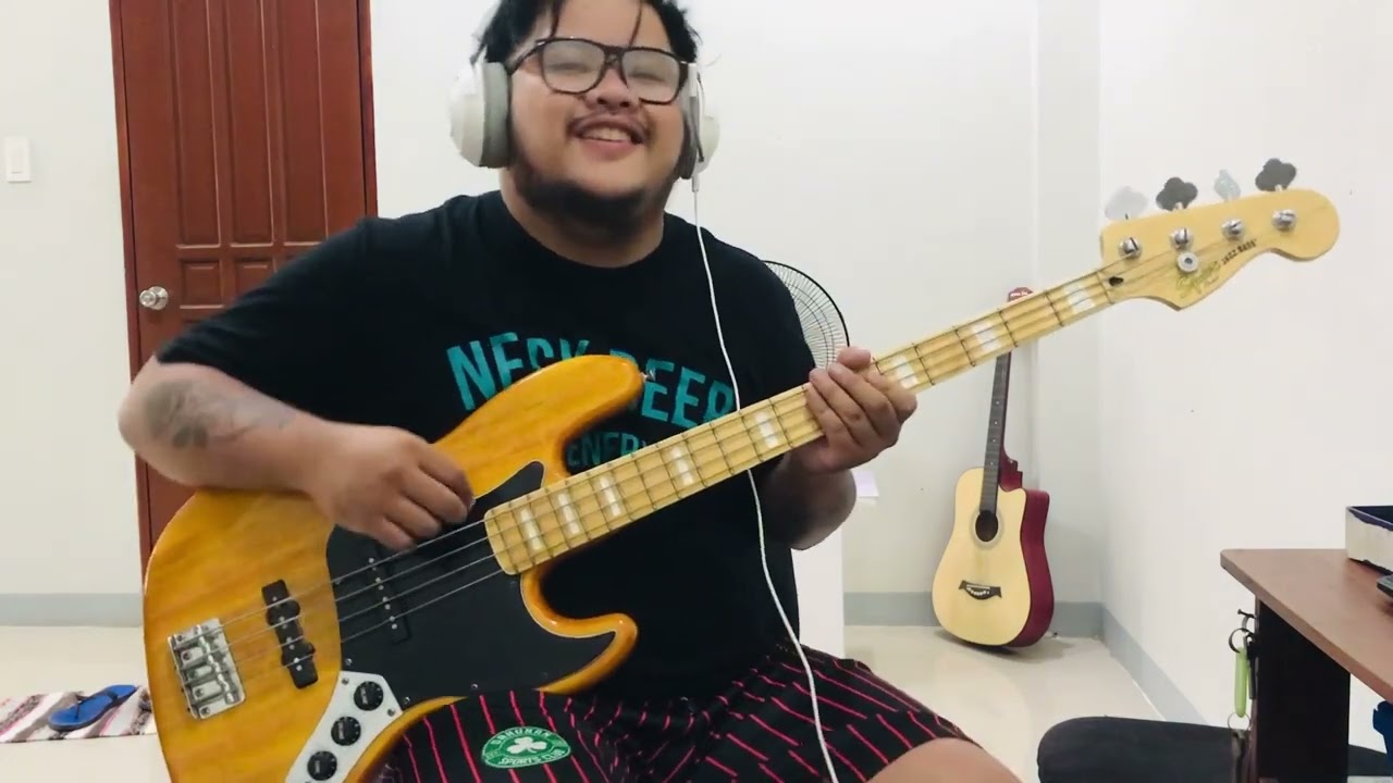 Sleeping With Sirens - If I'm James Dean, You're Audrey Hepburn (Bass Cover)